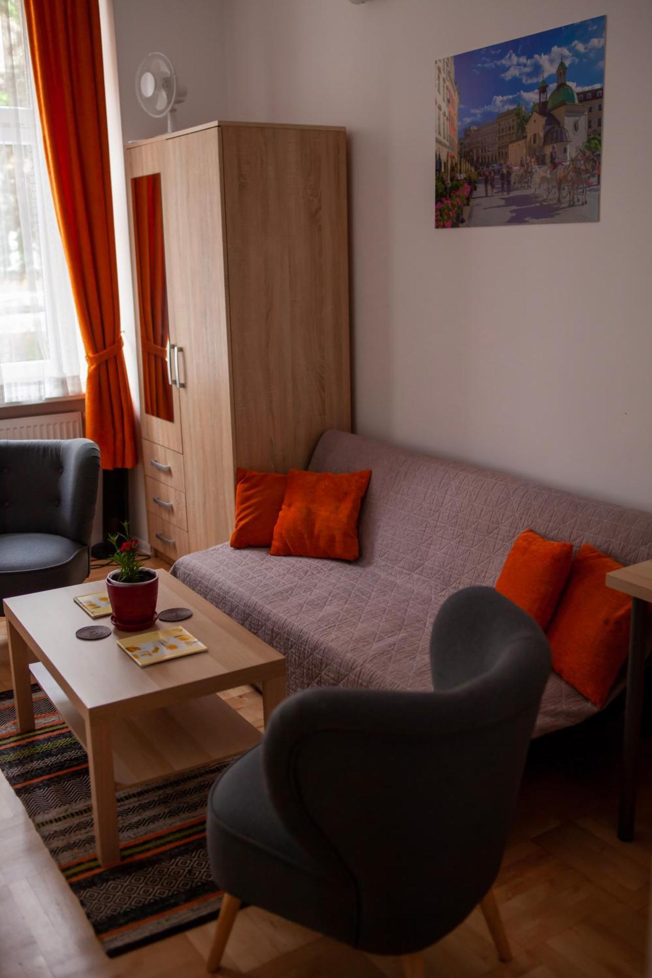 Lukas Guest Rooms Krakow Exterior photo
